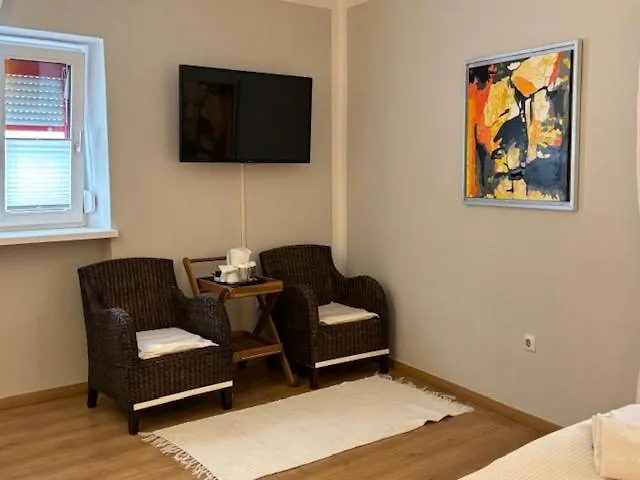 Bergland Hotel - Adults Only