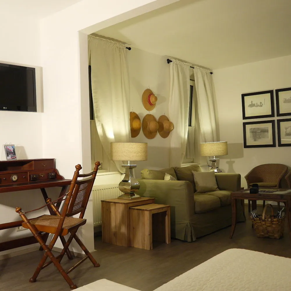 Bergland Hotel - Adults Only 3*, Salzburg